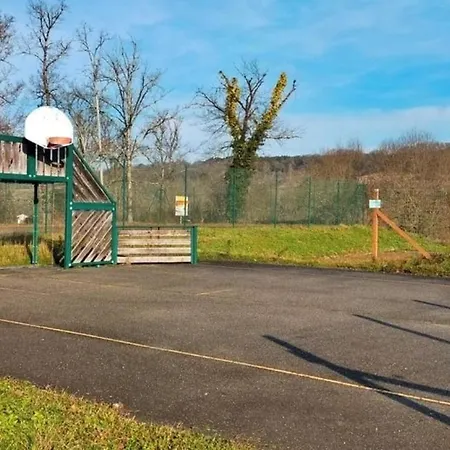 2 Chambres, Piscines, Jeux Exterieurs, Tennis